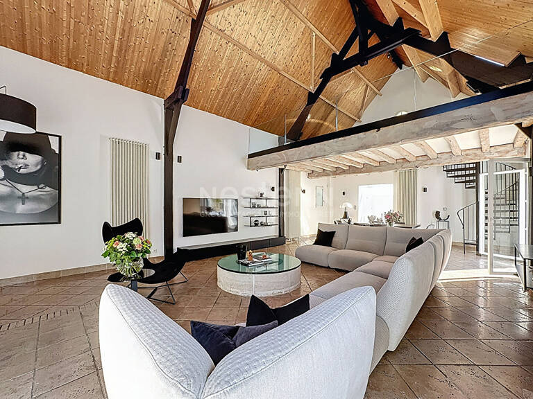 Lamorlaye Maison de 300m2 habitables,  8 pièces, piscine et parc de 4100 m² — photo 1