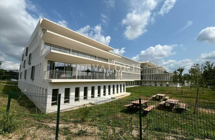 BUREAUX à LOUER — photo 2