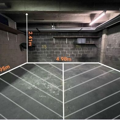 Garage  49900 €