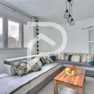 Appartement 5 pièces 255000 €