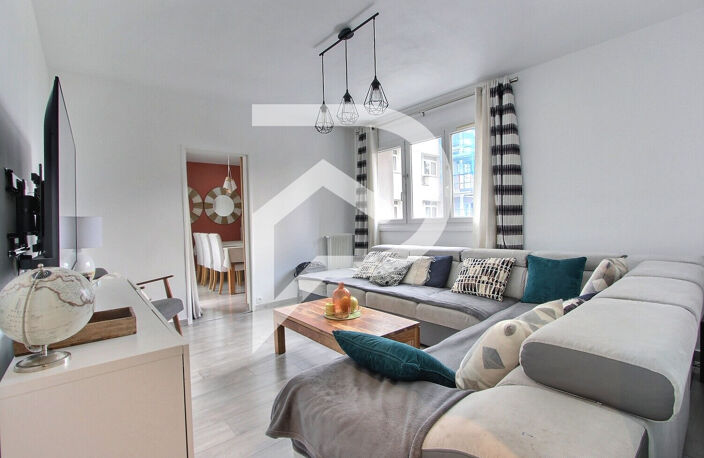 IDEAL POUR VOTRE FAMILLE APPARTEMENT 5 PIECES A VILLENEUVE LA... — photo 2