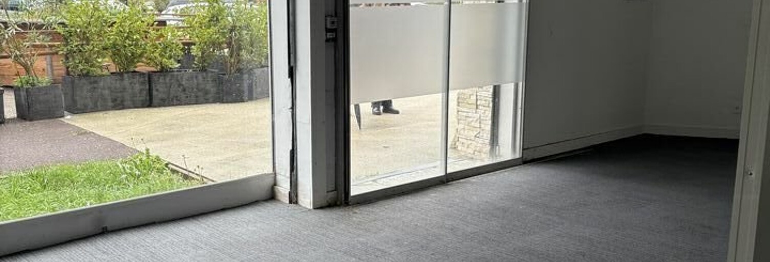 Commerce  340 m² à louer à Anglet (64600)