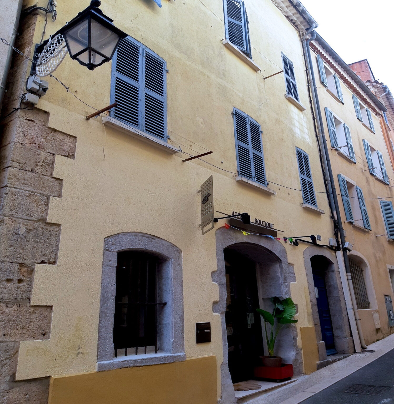 Immeuble  à vendre Hyères 83400