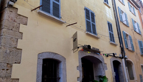 Immeuble  à vendre Hyères 83400