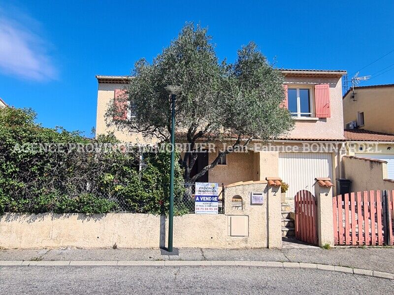 Villa / Maison  T7 à vendre Saint-Paul-Trois-Châteaux 26130