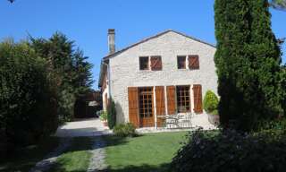 Maison 7 Pièces 250 m² à vendre à Saint-Martin-de-Juillers (17400)