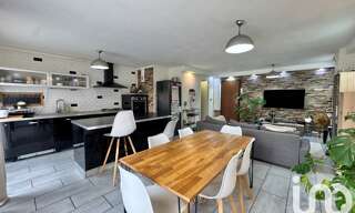 Appartement 4 Pièces 83 m² à vendre à Combs-la-Ville (77380)