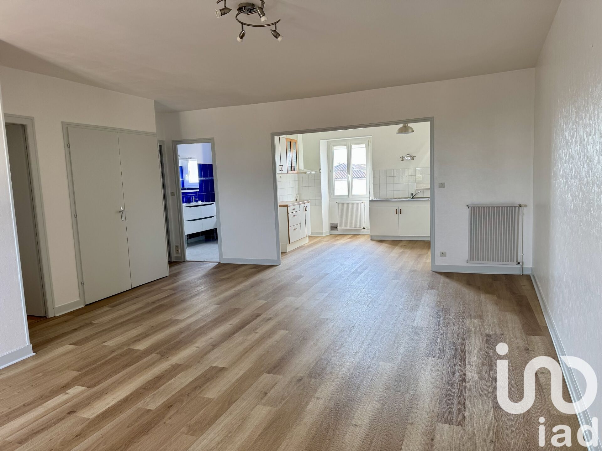 Vente Appartement 4 pièces - Photo 2