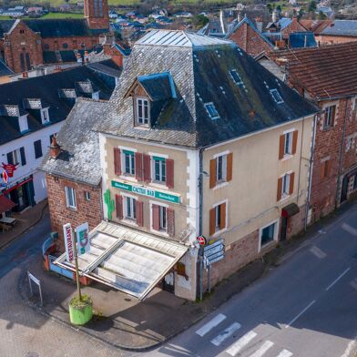 Immeuble  123000 €