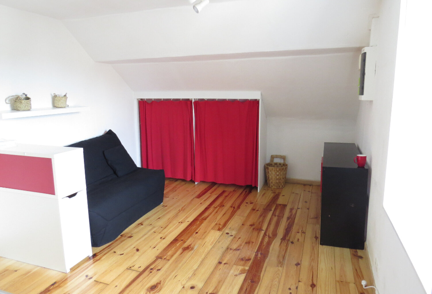 ENTRE PLACE WILSON - JEANNIN ET PLACE TRENTE OCTOBRE — photo 1