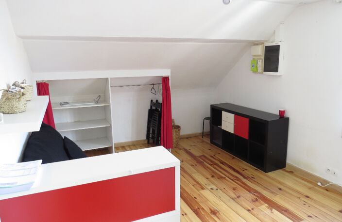 ENTRE PLACE WILSON - JEANNIN ET PLACE TRENTE OCTOBRE — photo 3