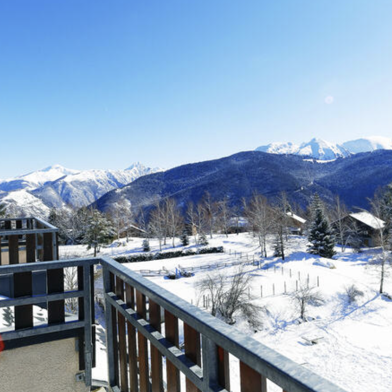 Appartement 3 pièces 54793 €