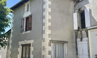 Maison 5 Pièces 97 m² à vendre à Chabanais (16150)