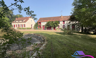 Maison 7 Pièces 212 m² à vendre à Le Châtelet (18170)