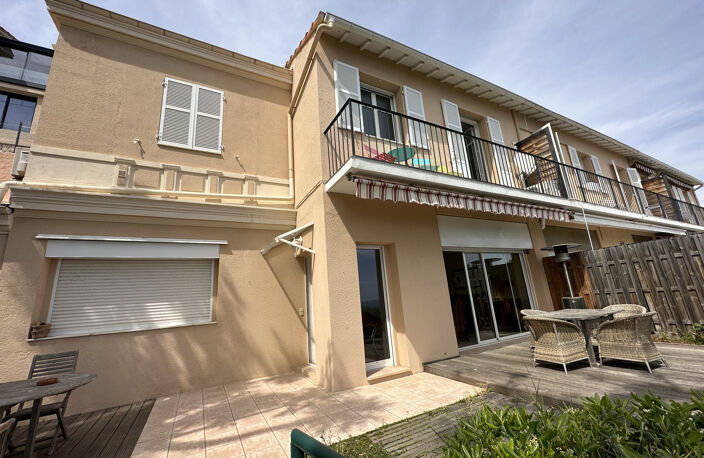 CANNES BASSE CALIFORNIE VILLA T3 FACE MER VUE PANORAMIQUE — photo 2