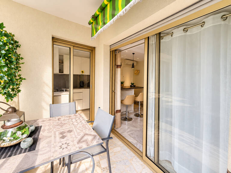 CANNES CROISETTE 32 M2 SOL TERRASSE OUEST PARC 12 % FORTE RE — photo 1