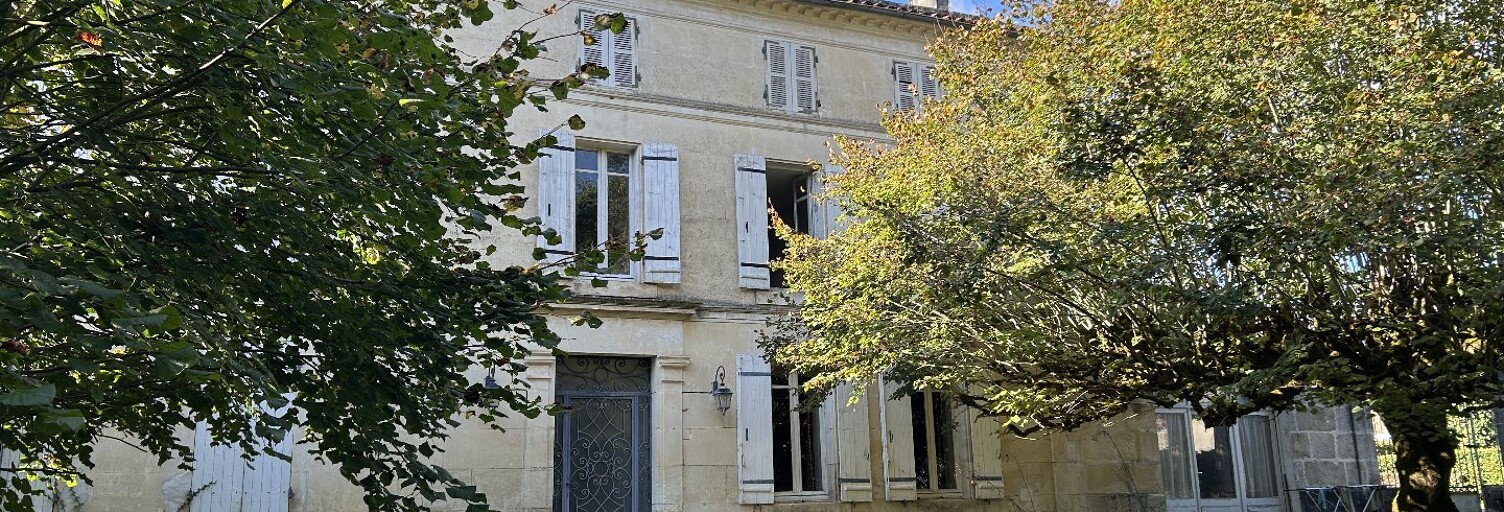 Maison 8 Pièces 232 m² à vendre à Villars-les-Bois (17770)