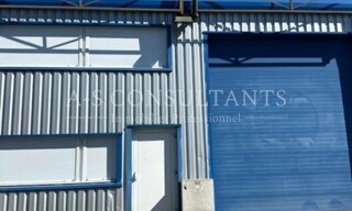 Local industriel  242 m² à louer à Saint-Félix (74540)