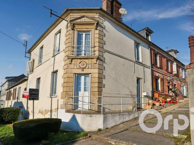 Maison À Vendre — photo du bien