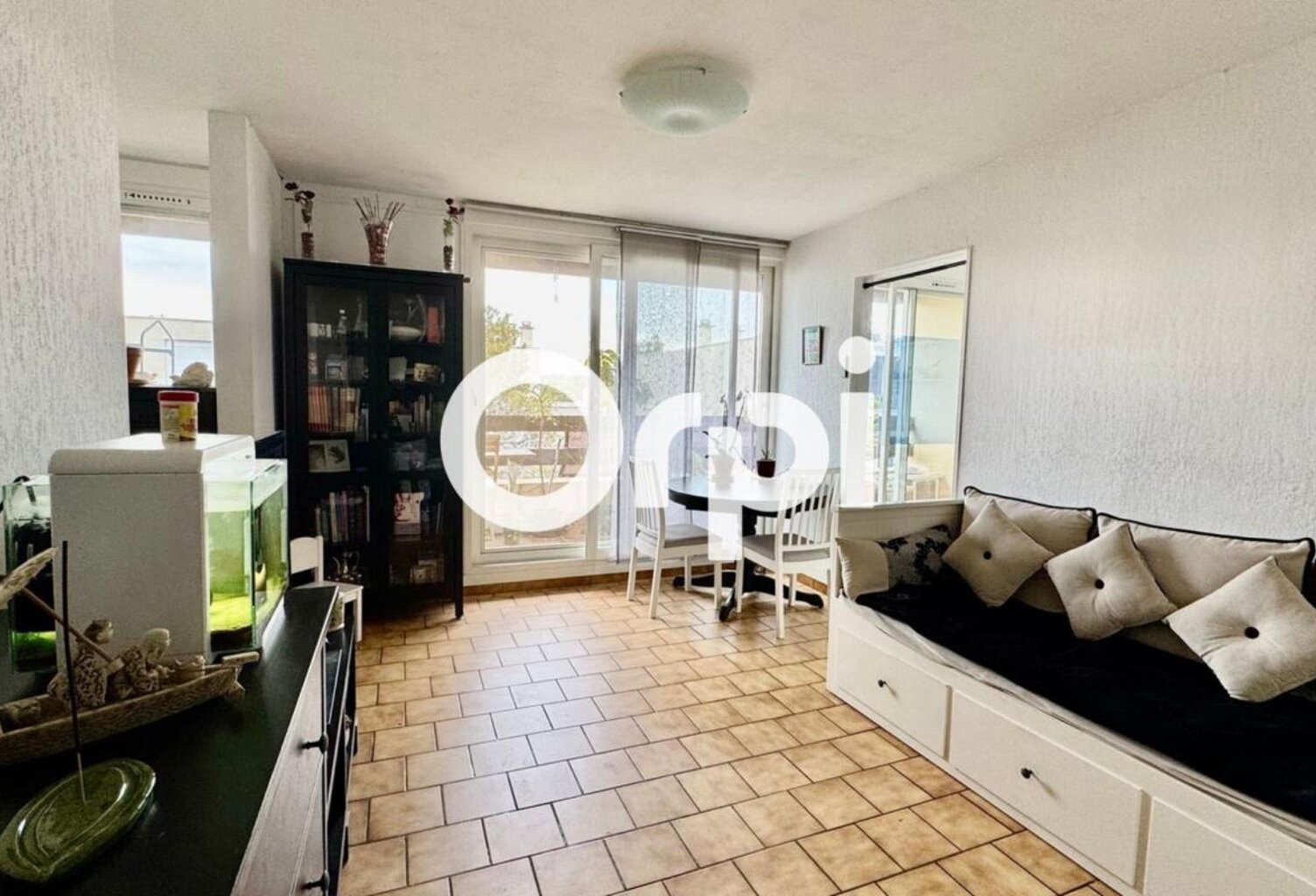 À vendre – Beau T3 lumineux avec balcons dans une résidence sécurisée — photo 1