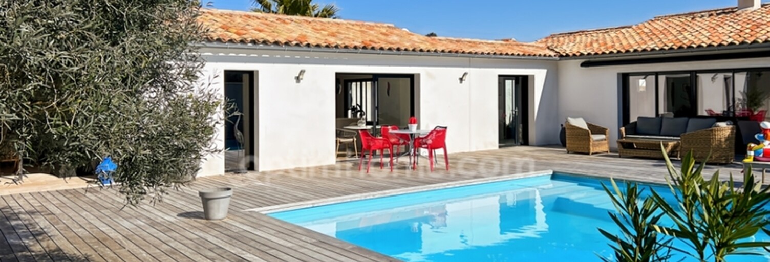 Maison 8 Pièces 226 m² à vendre à Rivedoux-Plage (17940)