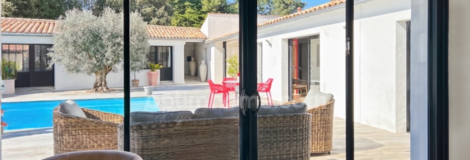 Maison 8 Pièces 226 m² à vendre à Rivedoux-Plage (17940)