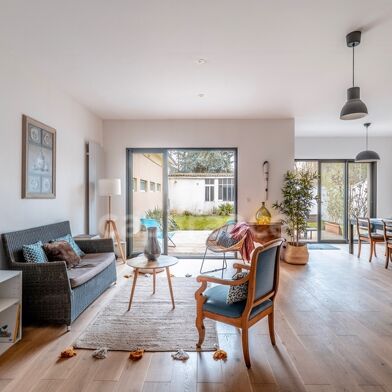 Maison 9 pièces 1250000 €