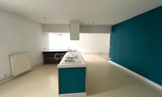 Immeuble  100 m² à vendre à Pons (17800)