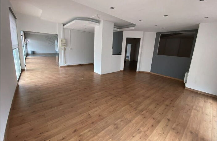 Local commercial en haut de la Vivaraize — photo 4
