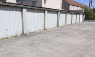 Garage   m² à louer à Les Mureaux (78130)