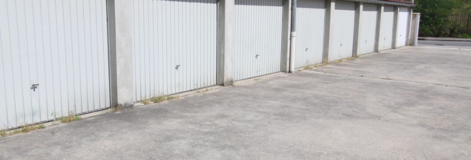 Garage   m² à louer à Les Mureaux (78130)