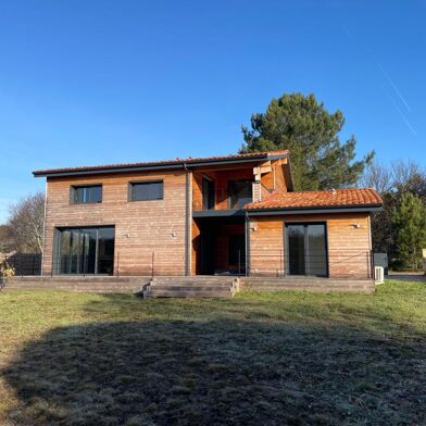 Maison 5 pièces 543400 €