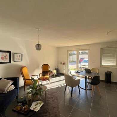 Appartement 3 pièces 1354 €