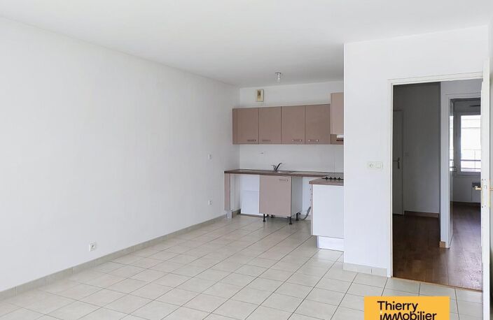 T3 SPACIEUX AVEC BALCON - BOUT DES PAVÉS — photo 5