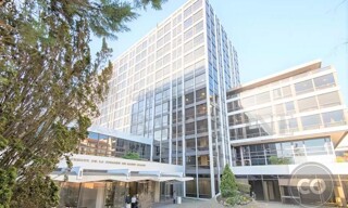 Bureau  270 m² à louer à Saint-Cloud (92210)