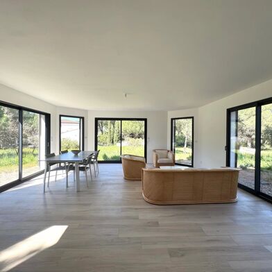 Maison 6 pièces 599000 €