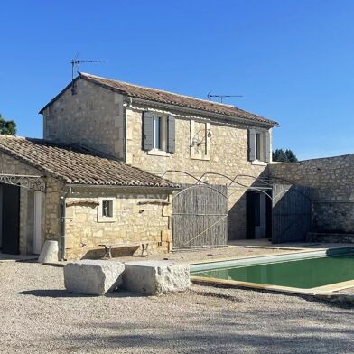 Maison 9 pièces 805000 €