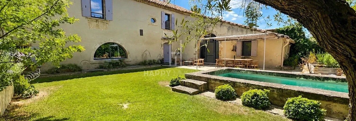 Maison 8 Pièces 260 m² à vendre à Mouriès (13890)