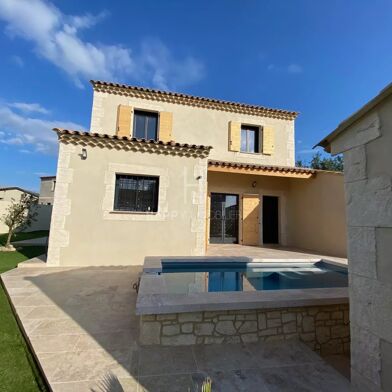 Maison 6 pièces 549000 €