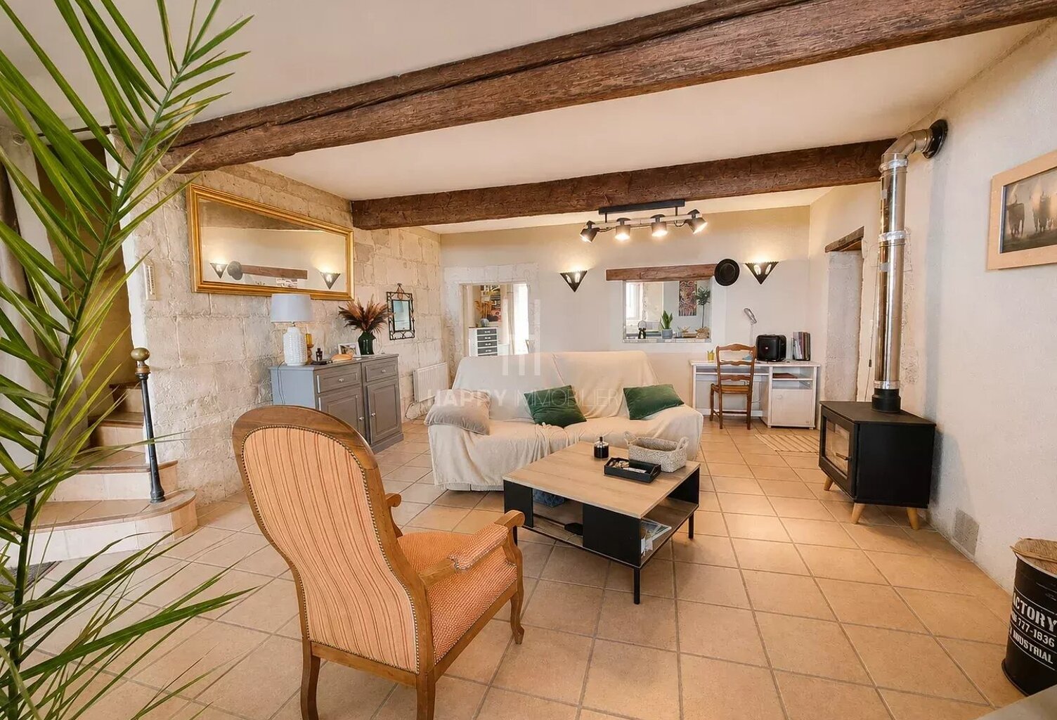 Maison de village alliant charme et potentiel — photo 1