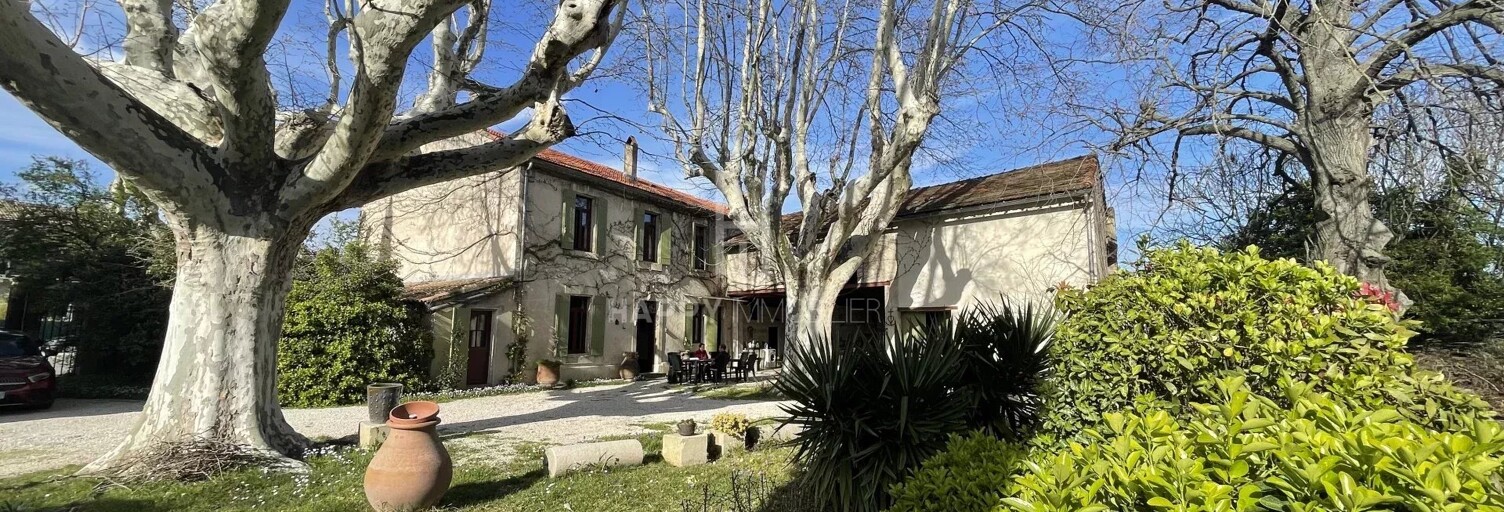 Maison 10 Pièces 320 m² à vendre à Graveson (13690)