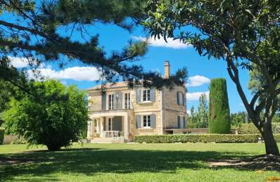 Jolie maison cossue entre ville et campagne — photo du bien