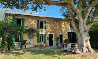 Maison 9 Pièces 275 m² à vendre à Cabannes (13440)