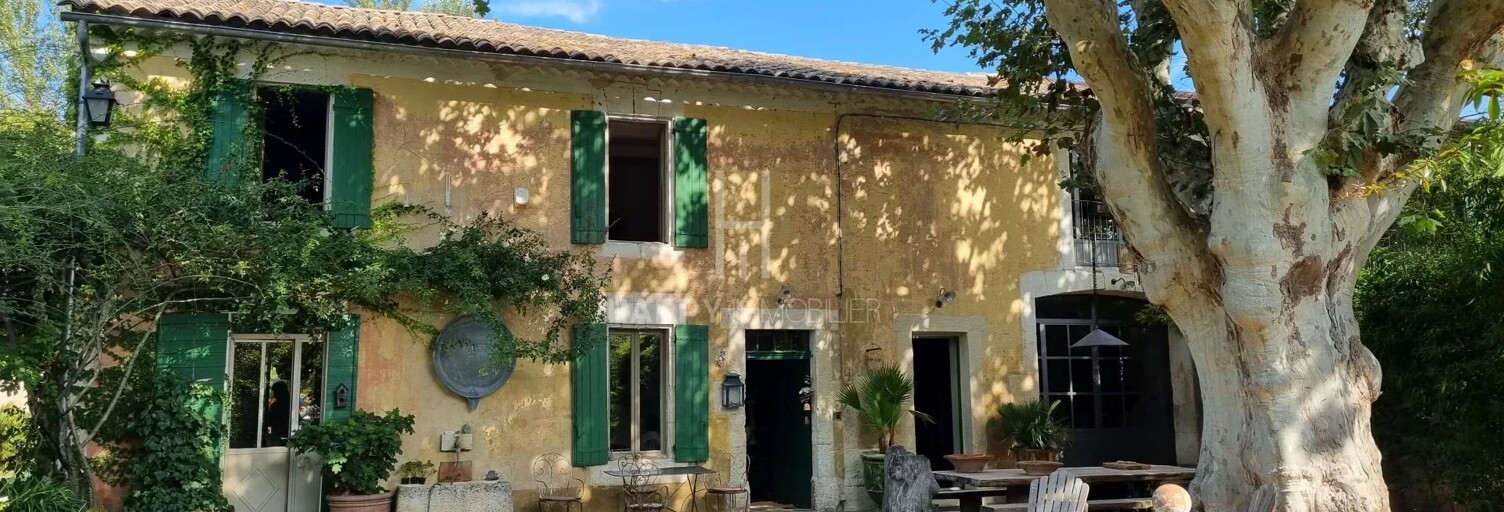 Maison 9 Pièces 275 m² à vendre à Cabannes (13440)