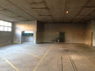 ST PIERRE LA PALUD ENTREPOT 350 M2 — photo 3