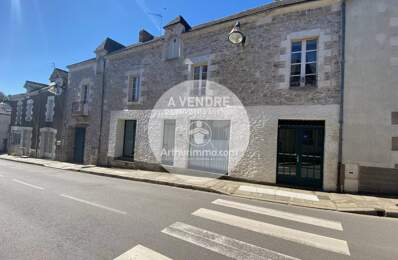BELLE BATISSE EN PIERRE AU COEUR DU BOURG, — photo du bien