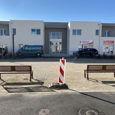 Commerce  152500 €