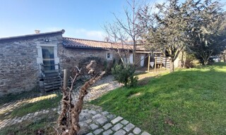 Maison 4 Pièces 134 m² à louer à Les Haies (69420)