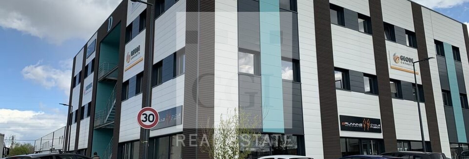 Commerce  149 m² à louer à Genay (69730)