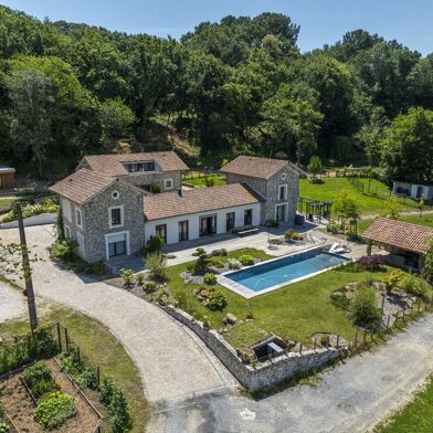 Maison 9 pièces 2495000 €